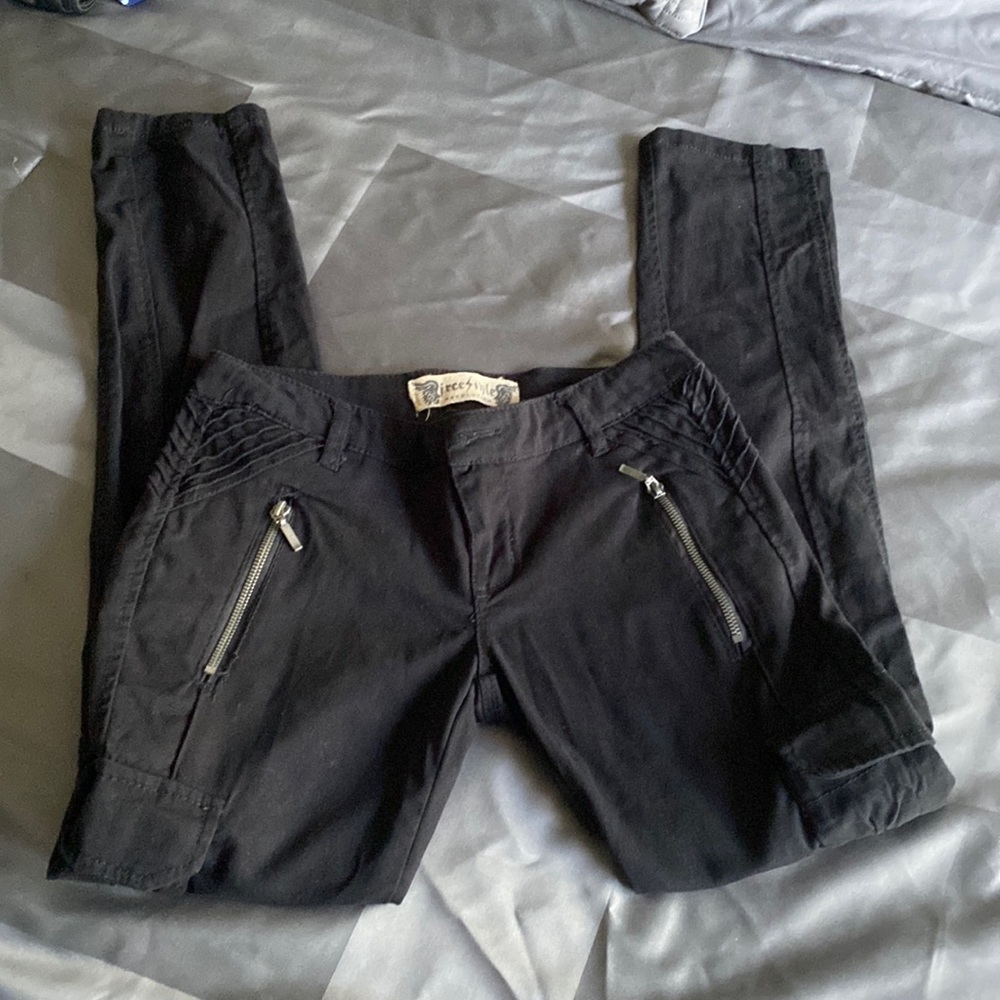 Freestyle stretch pants with booty enhancing detail on the back